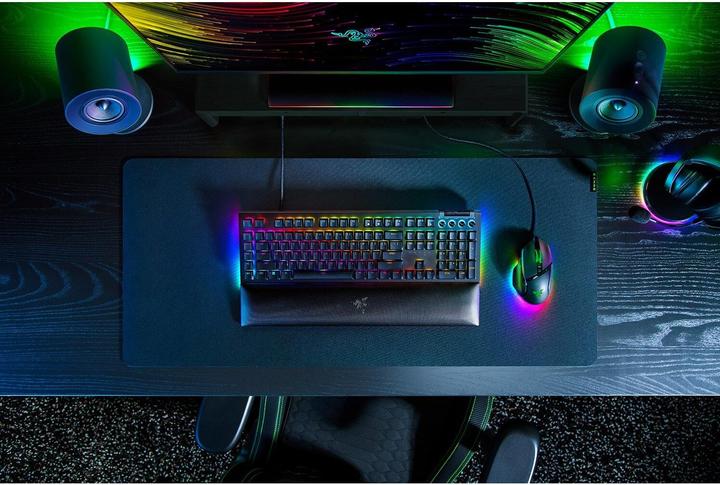 Actual product image Razer BlackWidow V4 (DE, Cable)