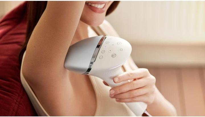 Produktbild Philips Lumea Prestige Lumea IPL 8000 Series BRI940/00 IPL