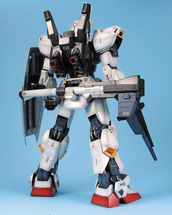 Actual product image Bandai Gundam - Perfect Grade - RX-178 MK II AEUG