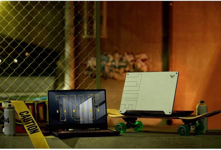 Produktbild ASUS TUF Gaming A17 RTX 2050 (17.30", 512 GB, 16 GB, DE, AMD Ryzen 5 7535HS)