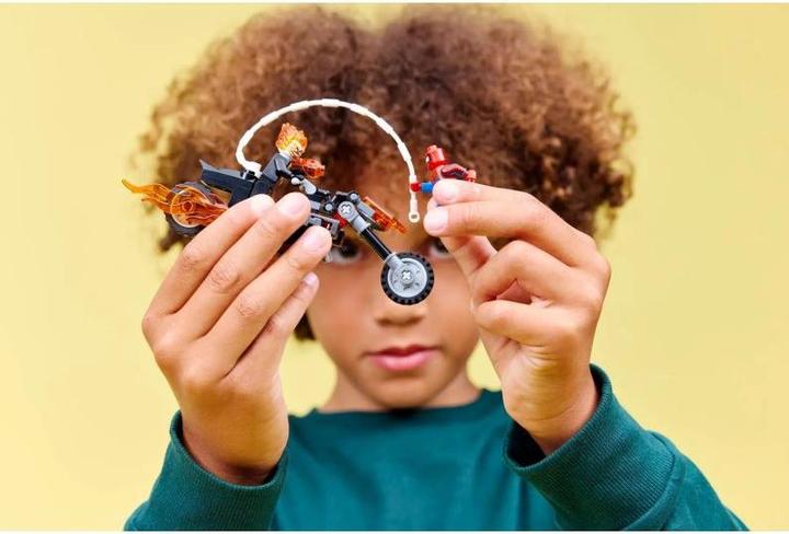 Produktbild LEGO Super Heroes Spider-Man vs. Ghost Rider auf seinem Motorrad (76335, LEGO Marvel)