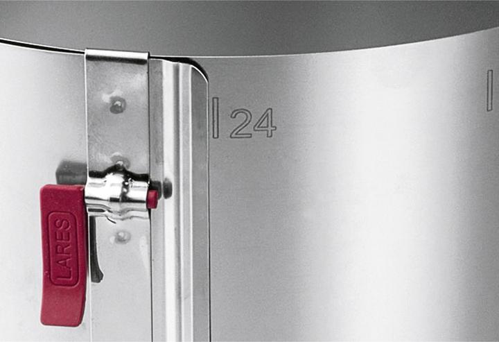 Actual product image Lares Cake ring with clamping lever (17 cm)