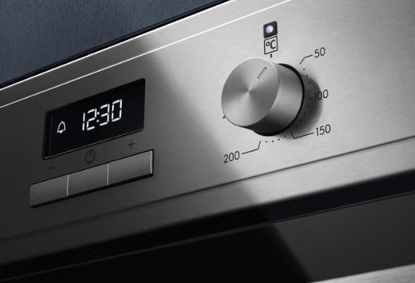 Actual product image Electrolux EOF3H50BX