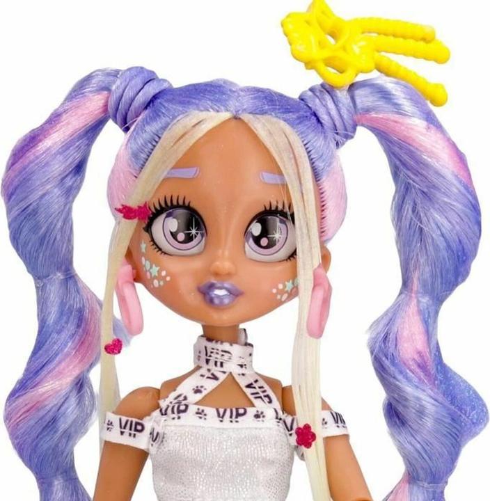 Actual product image IMC Toys Vip Fashion Dolls - Series 1: Hailey