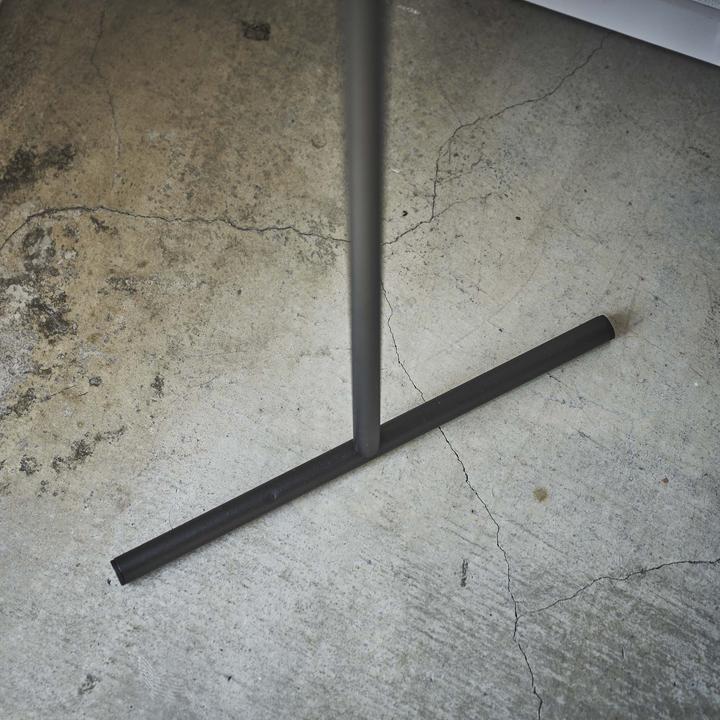 Produktbild Yamazaki Lehnende Eck-Garderobe TOWER