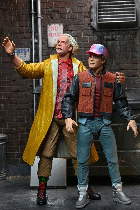 Actual product image Neca AF Ritorno al Futuro 2 : BTTF Ultimate Doc Brown 2015