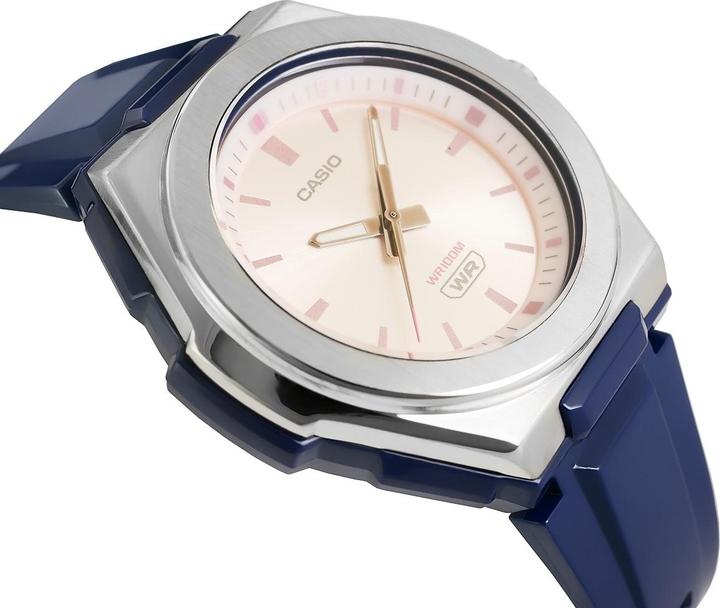 Produktbild Casio Collection - LWA-300H-2EVEF (Sportuhr, 42 mm)