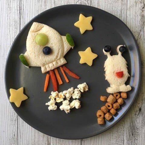 Image du produit Lunch Punch Emporte-pièces pour sandwichs Space (lot de 2)