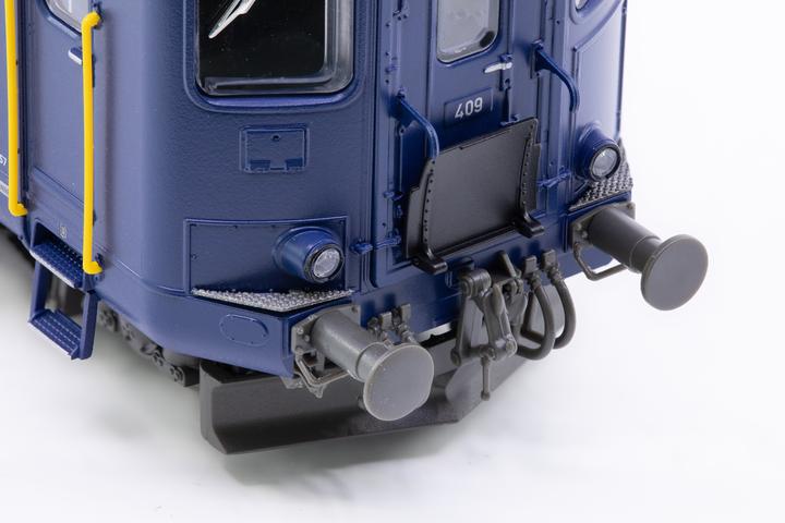 Actual product image Piko SBB elektrische Lok Re 4/4 I 409 saphirblau Ep. III DC