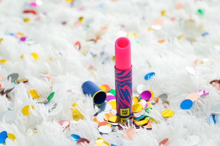 Actual product image Romp Lipstick clitoral vibrator (1 pc)
