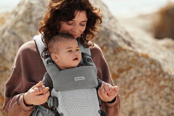 Produktbild BabyBjörn Lätzchen für Harmony, Jersey, hellgrau