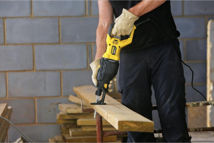 Produktbild Stanley Pendelhub-Säbelsäge 1050