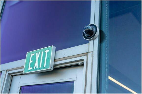 Actual product image Cisco Meraki Fixed Lens Mv63x Mini-Dome Outdoor 4k Camera- 1tb (3840 x 2160 pixels, 3854 x 2176 Pixels)