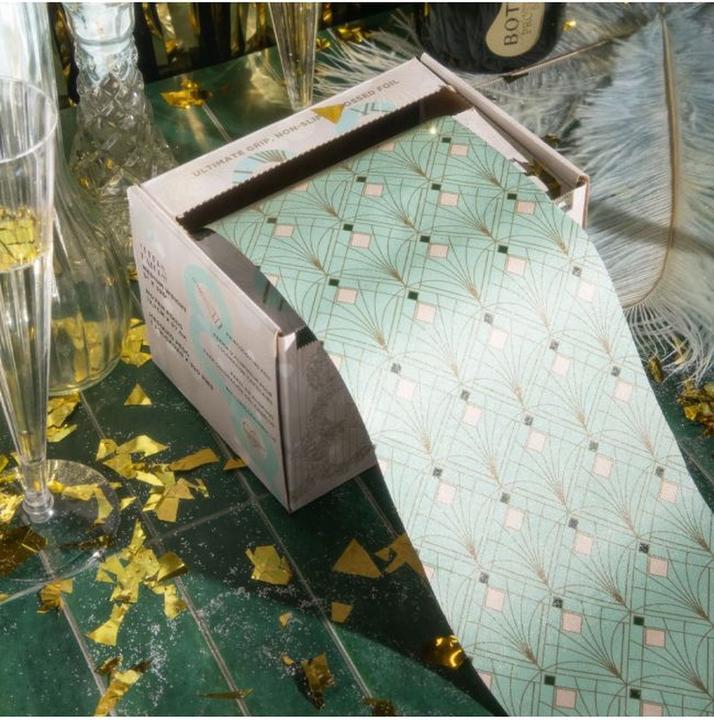 Immagine prodotto Framar Cheers Embossed Roll Foglio di alluminio per capelli per l'illuminazione media 320 ft Gatsby