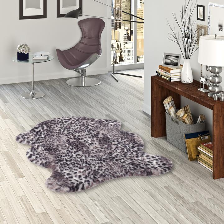 Produktbild Pergamon Luxus Super Soft Fellteppich Pearl Leopard Shape (140 x 190 cm)