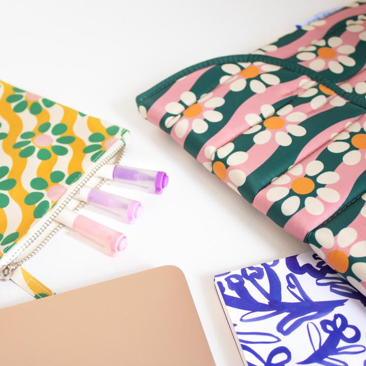 Actual product image Kind Bag Wavy Daisy (13")