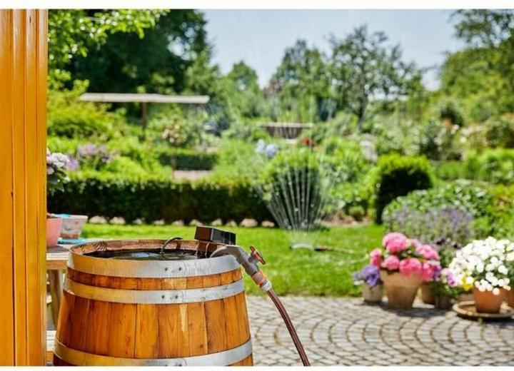 Produktbild Gardena Akku-Regenfasspumpe (Regenfasspumpe)