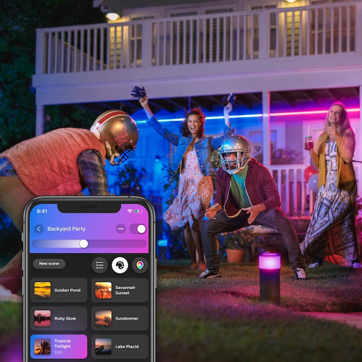 Image du produit Philips Hue Outdoor Lightstrip 5m fiche DE (Multicolore, 500 cm, Extérieur)