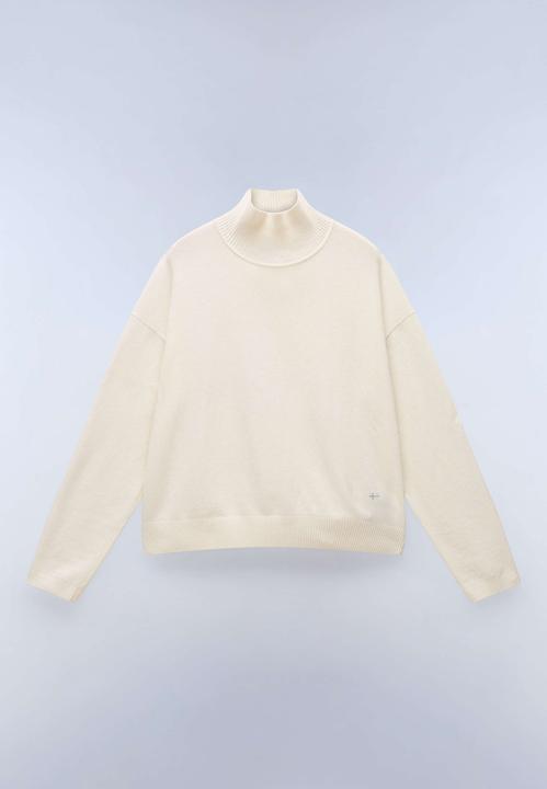 beige dimity