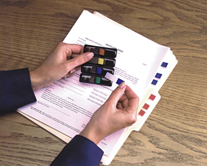 Produktbild Post-it Flags, Primary Colors, 1/2 in Wide, 35/Dispenser, 4 Dispensers/Pack, Blau, Grün, Rot, Gelb (43.20 x 11.90 mm)