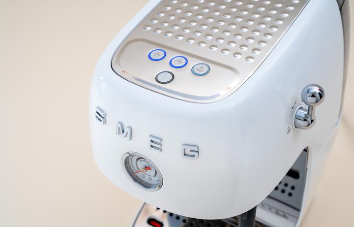 Immagine prodotto Smeg Macchina portafiltro compatta in stile anni '50