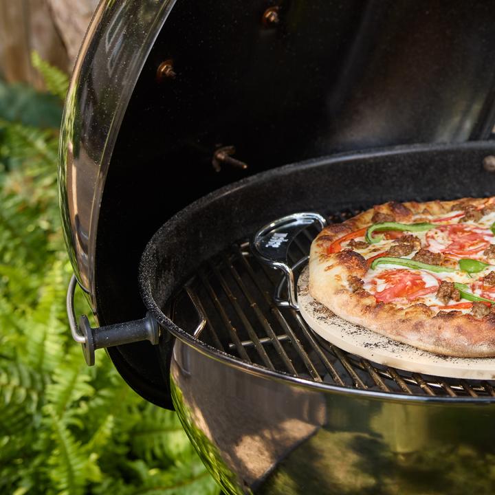 Actual product image Weber Master-Touch GBS E-5750 (57 cm)