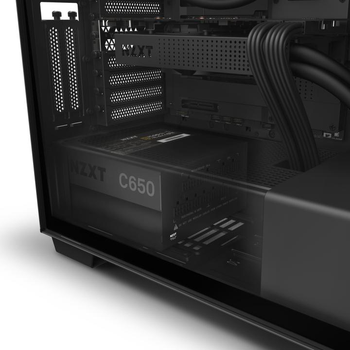 Actual product image NZXT C Series 650W (650 W)