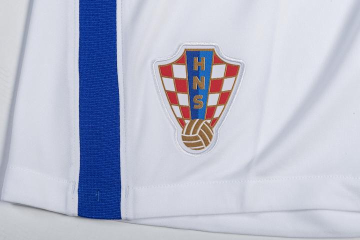 Produktbild Nike Kroatien Home Replica Kinder Short