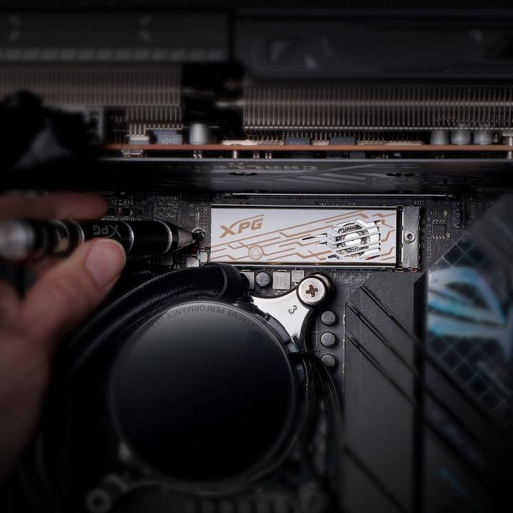 Actual product image Adata XPG MARS 980 Pro (2000 GB, M.2 2280)