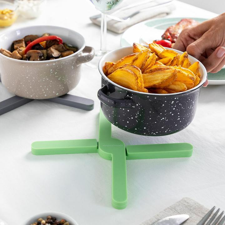Actual product image InnovaGoods Folding silicone trivets Folvet 2 pieces (2 x, Pan coaster)
