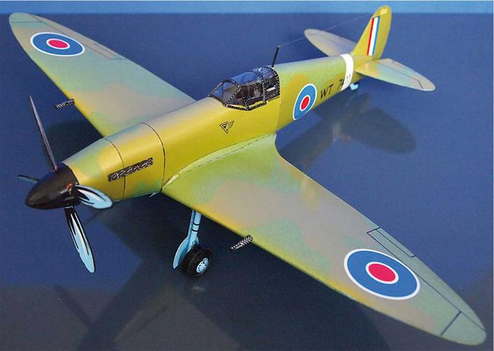 Produktbild Geli supermarine spitfire kartonmodell