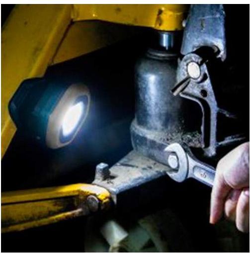 Immagine prodotto Suprabeam Lampada da lavoro e da campeggio D2r - 700 Lm (700 lm)