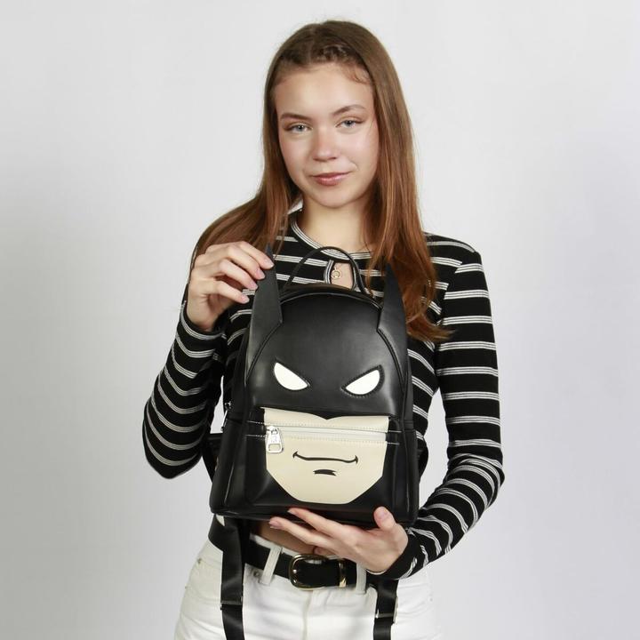 Produktbild Karactermania Heady Backpack Batsignal (8 l)