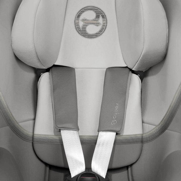 Actual product image Cybex Sirona S2 (Child seat, ECE R129/i-Size Standard)