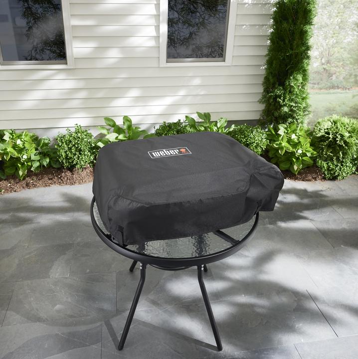 Actual product image Weber Premium cover