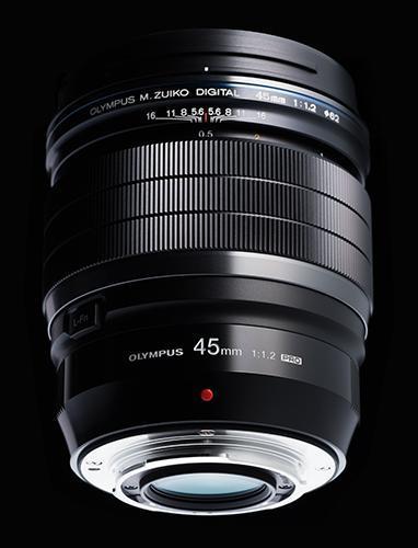 Produktbild Olympus ED 45mm f/1.2 PRO (Micro Four Thirds, Micro Four Thirds)
