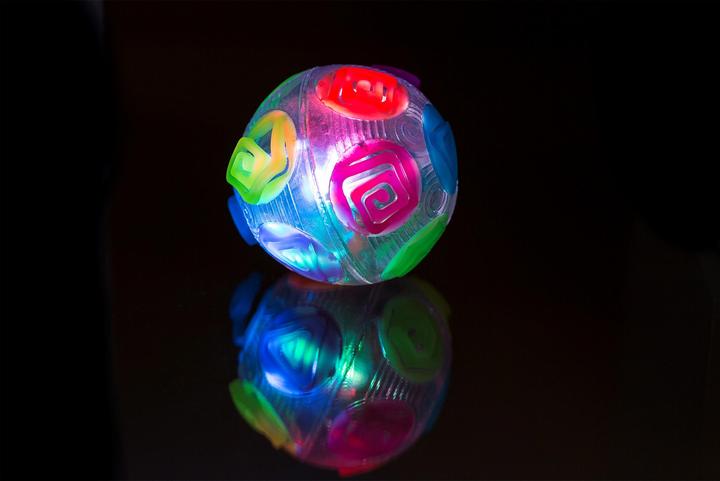 Produktbild Out of the blue Springball, Crazy Flashing, Regenbogen