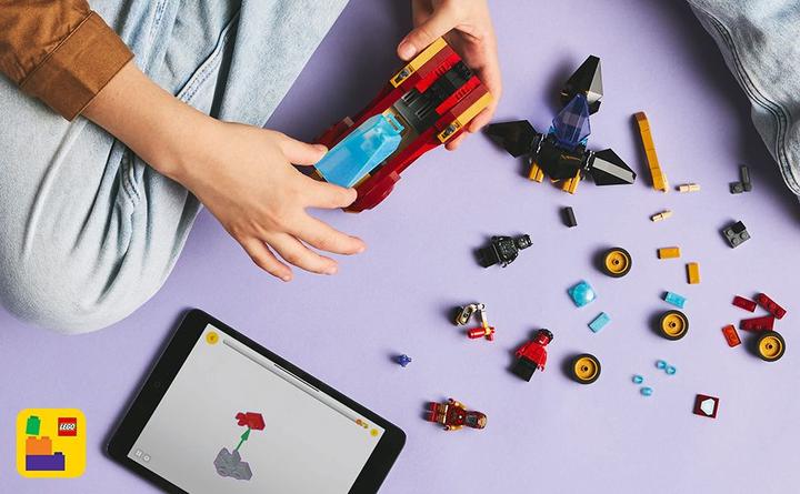 Produktbild LEGO Iron Man Auto und Black Panther vs. Red Hulk (76310, LEGO Marvel)