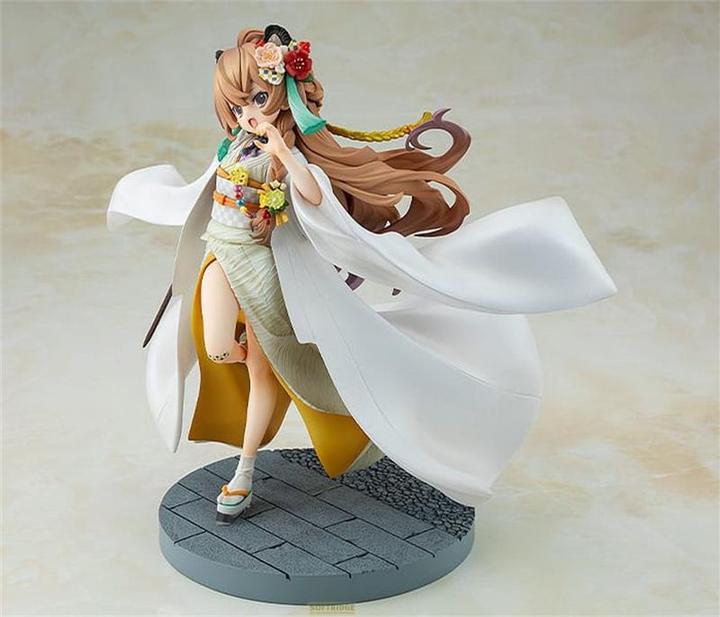 Actual product image Kadokawa Toradora! PVC Statue Taiga Aisaka: White Kimono Ver. 22 cm