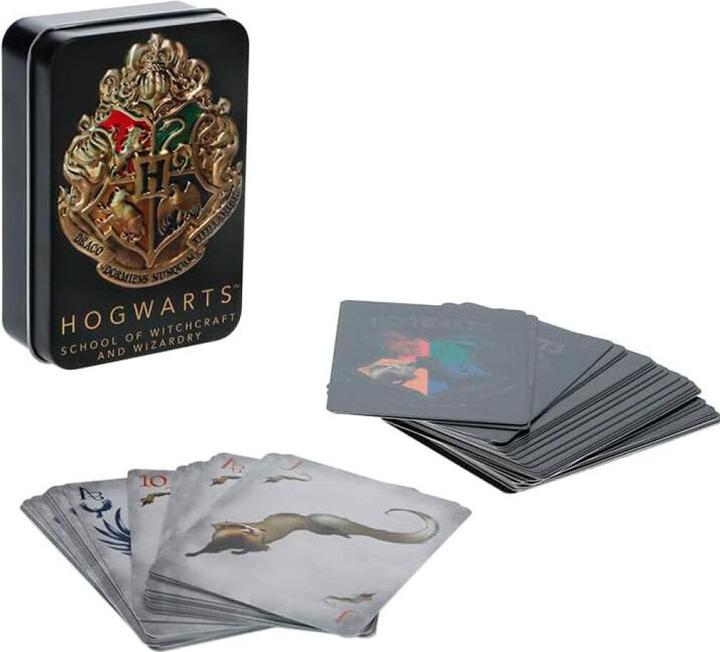 Actual product image Paladone Products Harry Potter jeu de cartes à jouer Hogwarts