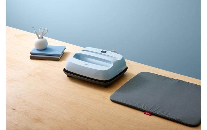 Actual product image Cricut Transfer press EasyPress 3 22.8 x 22.8 cm