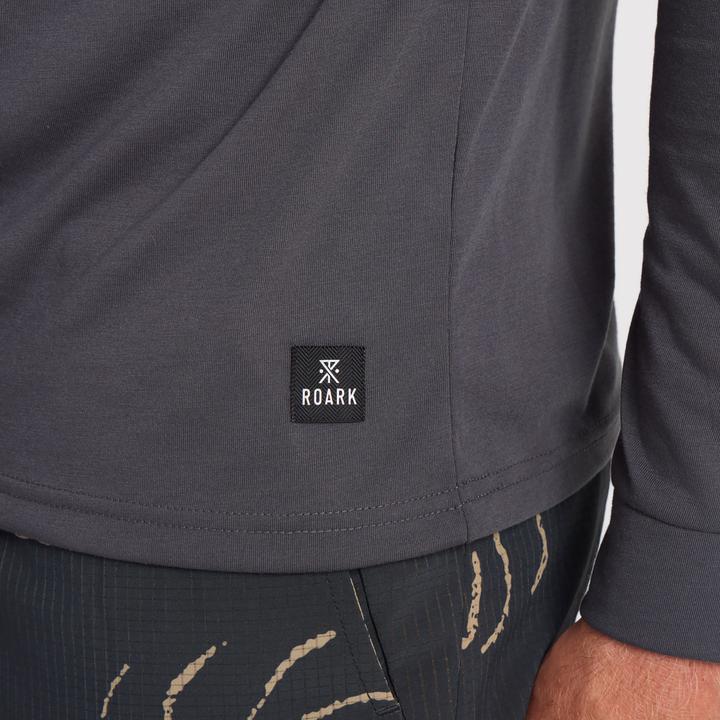 Actual product image Roark Mathis Active (L)