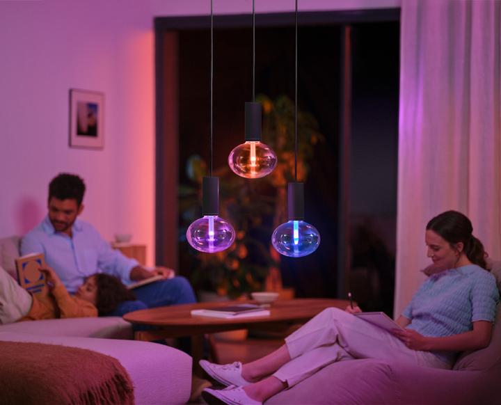 Actual product image Philips Hue Ellipse (E27, 500 lm, 1x)