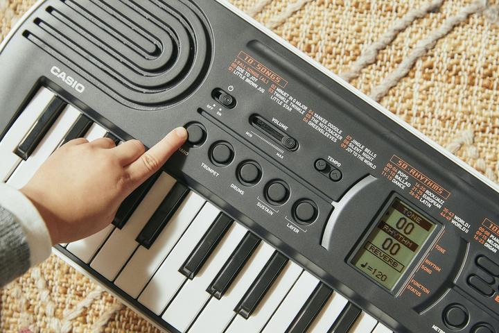 Actual product image Casio SA-81 (44 Keys)