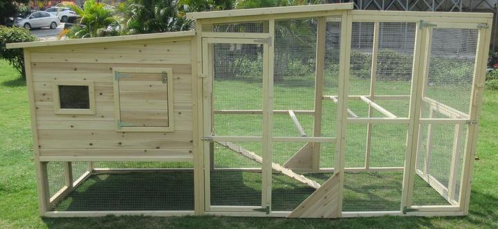 Actual product image Pet Homes Grindelwald isolated