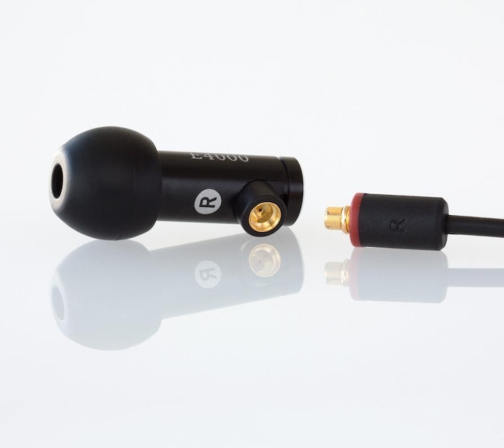 Actual product image FINAL E4000 (Cable)