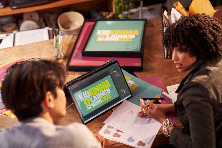 Produktbild HP Spectre x360 (16", Intel Core i7-11390H, 32 GB, 1000 GB, CH)