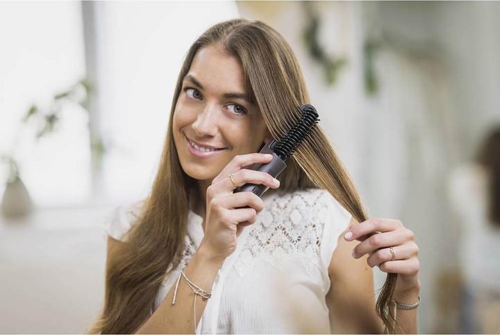 Actual product image Prinz Straightening brush battery hair straightening brush PZ A1
