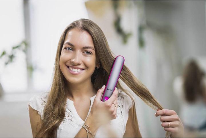 Actual product image Prinz Straightening brush battery hair straightening brush PZ A1