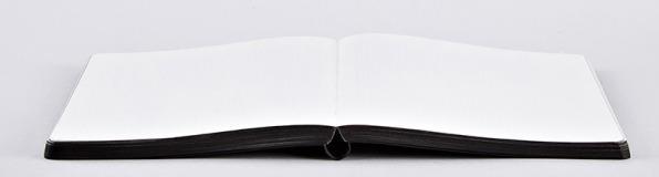 Actual product image Nuuna Voyager M, black (20 x 13.5 cm, Dotted, Soft cover)